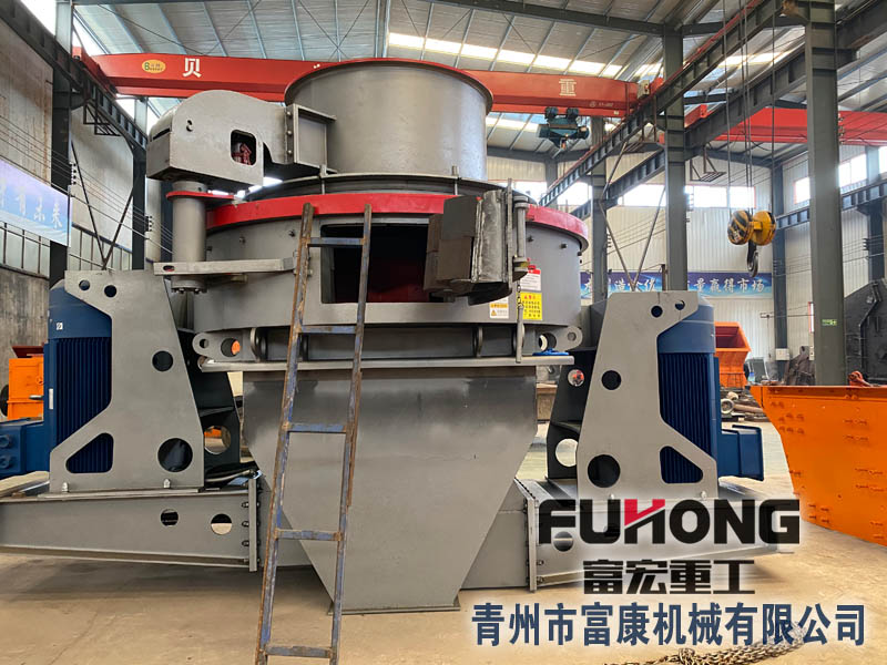 新型高效沖擊式破碎機